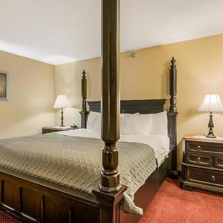 Econo Lodge Rice Lake Kültér fotó