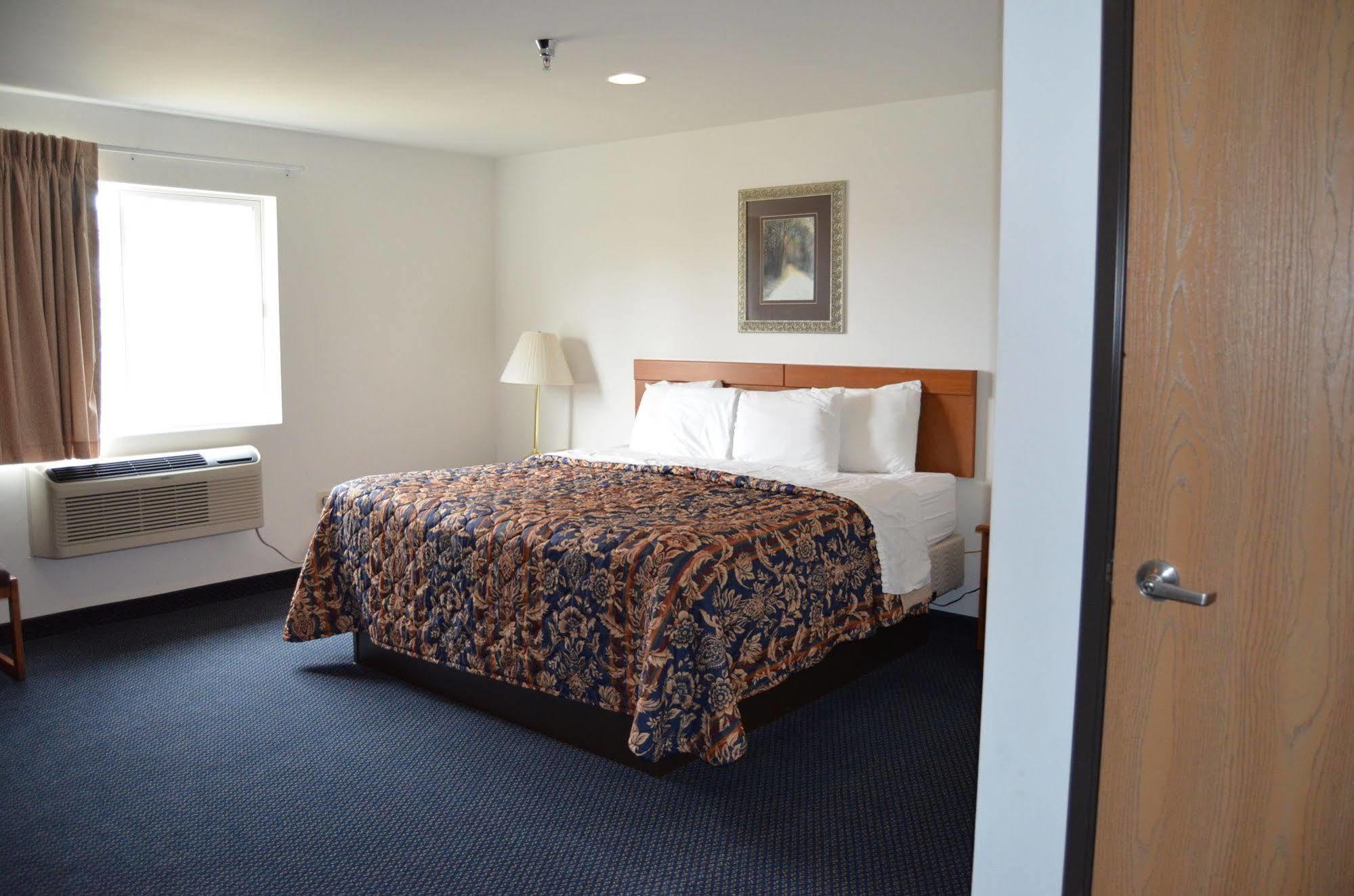 Econo Lodge Rice Lake Kültér fotó