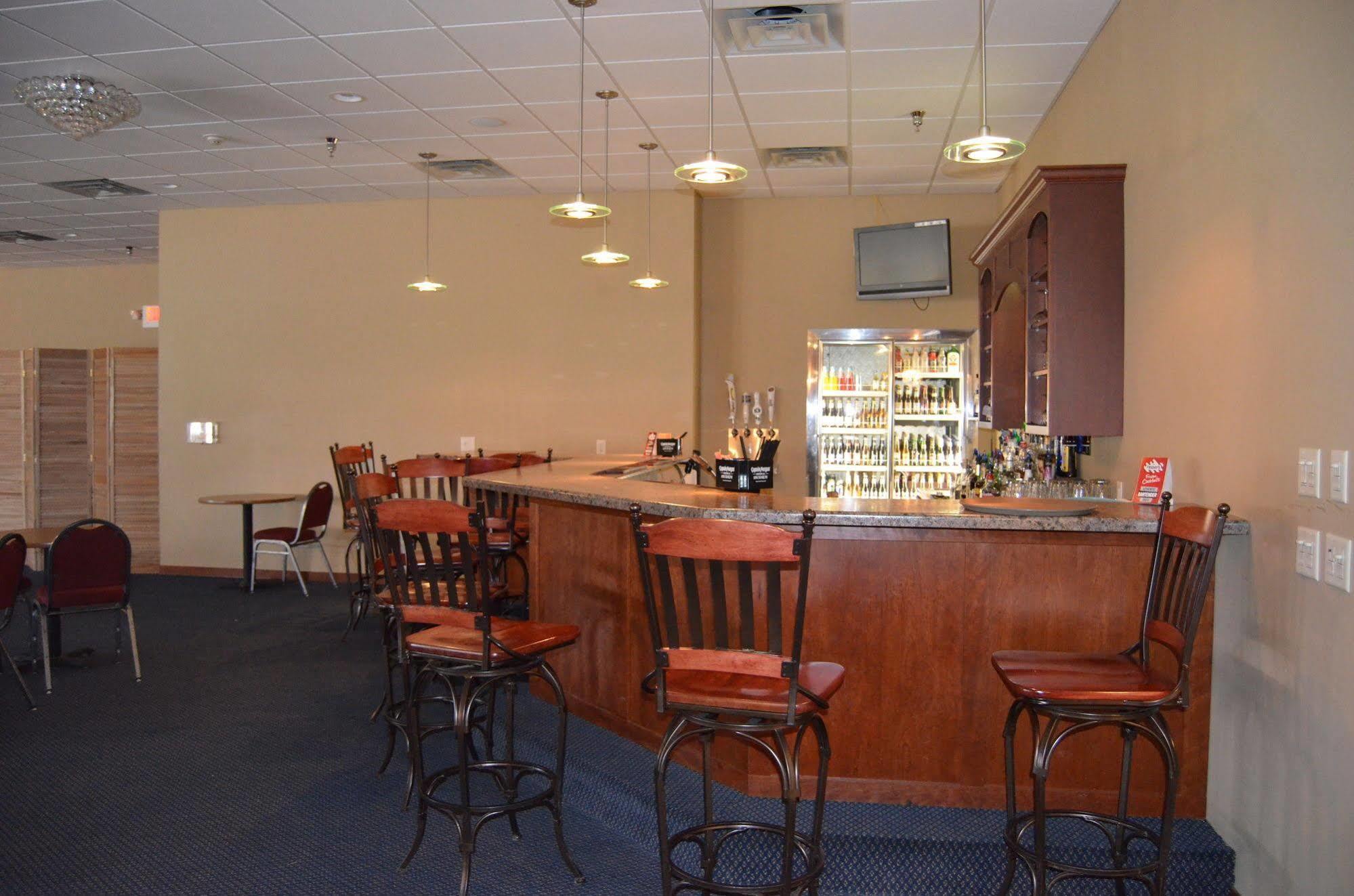 Econo Lodge Rice Lake Kültér fotó